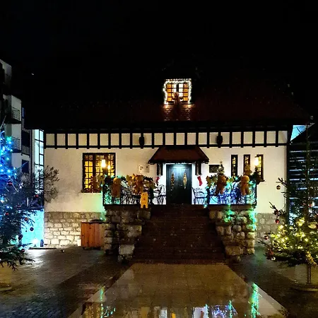 Oasis Titova * Palisat